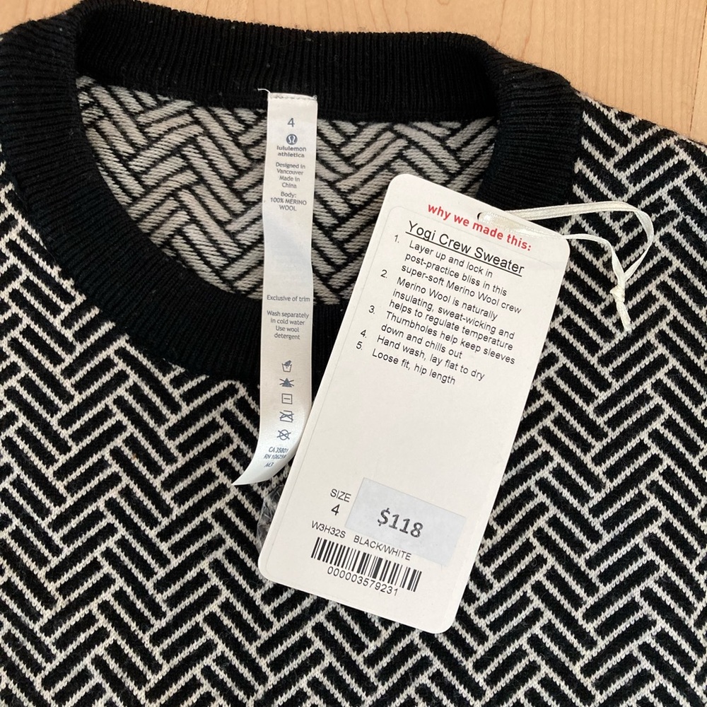 Lululemon yogi crew sweater